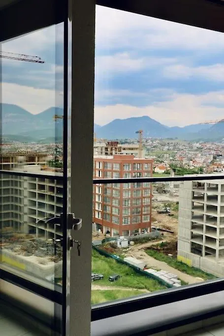 Great Escape Apartments Tirana 0*,  Albânia